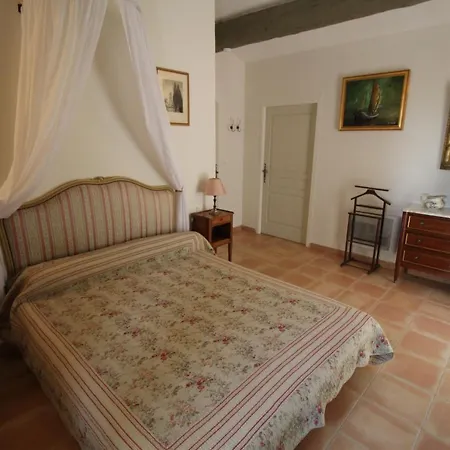 Ferienhaus 0166 Mas Des Collines 8p. Uzes, Gard *