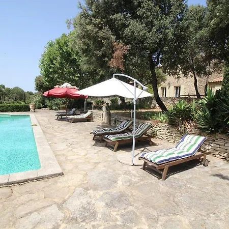 0166 Mas Des Collines 8p. Uzes, Gard